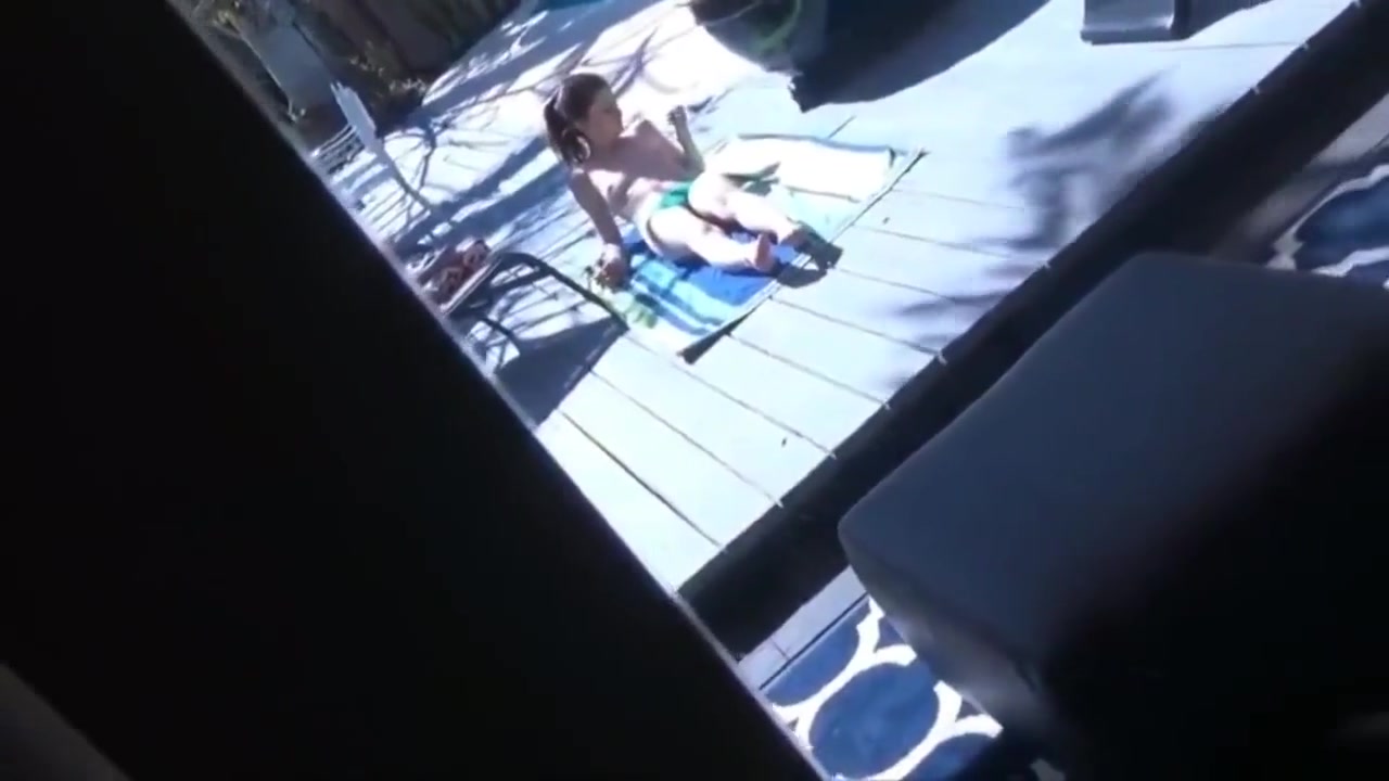 My tiny 18yo stepsis likes my monster cock in her juicy pussy