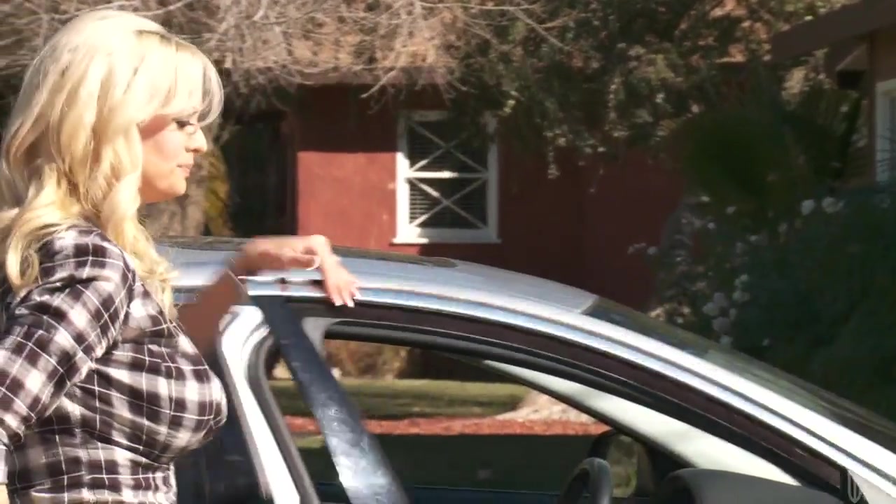 Amy Brooke's is in disastrous cum-seizure