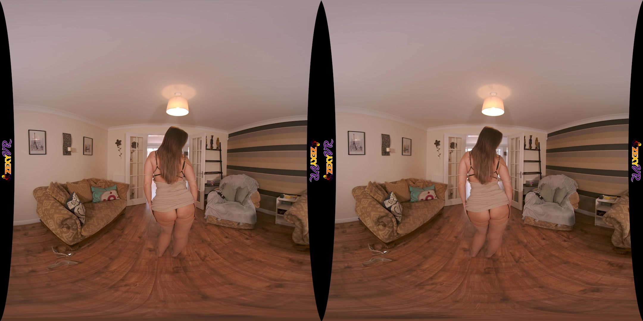 Sexy Surprise featuring Frankie L - ZexyVR