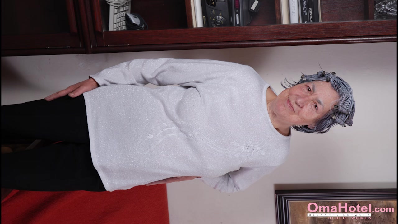 OmaHoteL Compilation of Nasty Granny Pictures