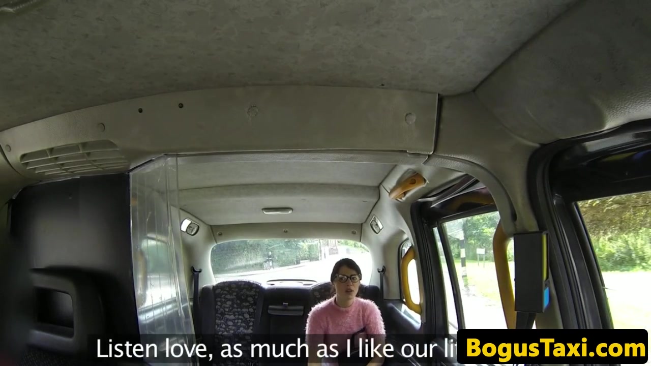 Squirting taxi brit fucked by bogus cabbie
