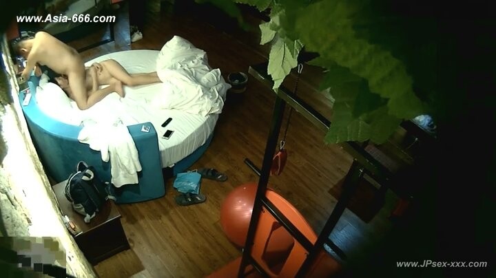 Hackers use the camera to remote monitoring of a lover's home life.348
