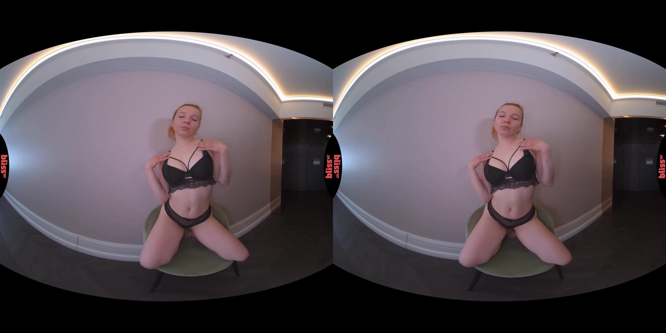 Amateur Red Headed 18 Y.O Teen Shows All