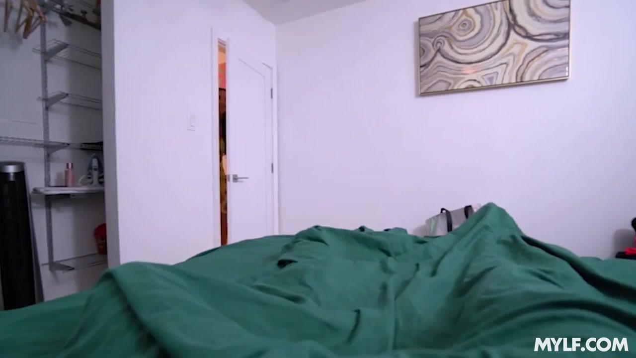 MILF Pornstar Hardcore Video - MYLF