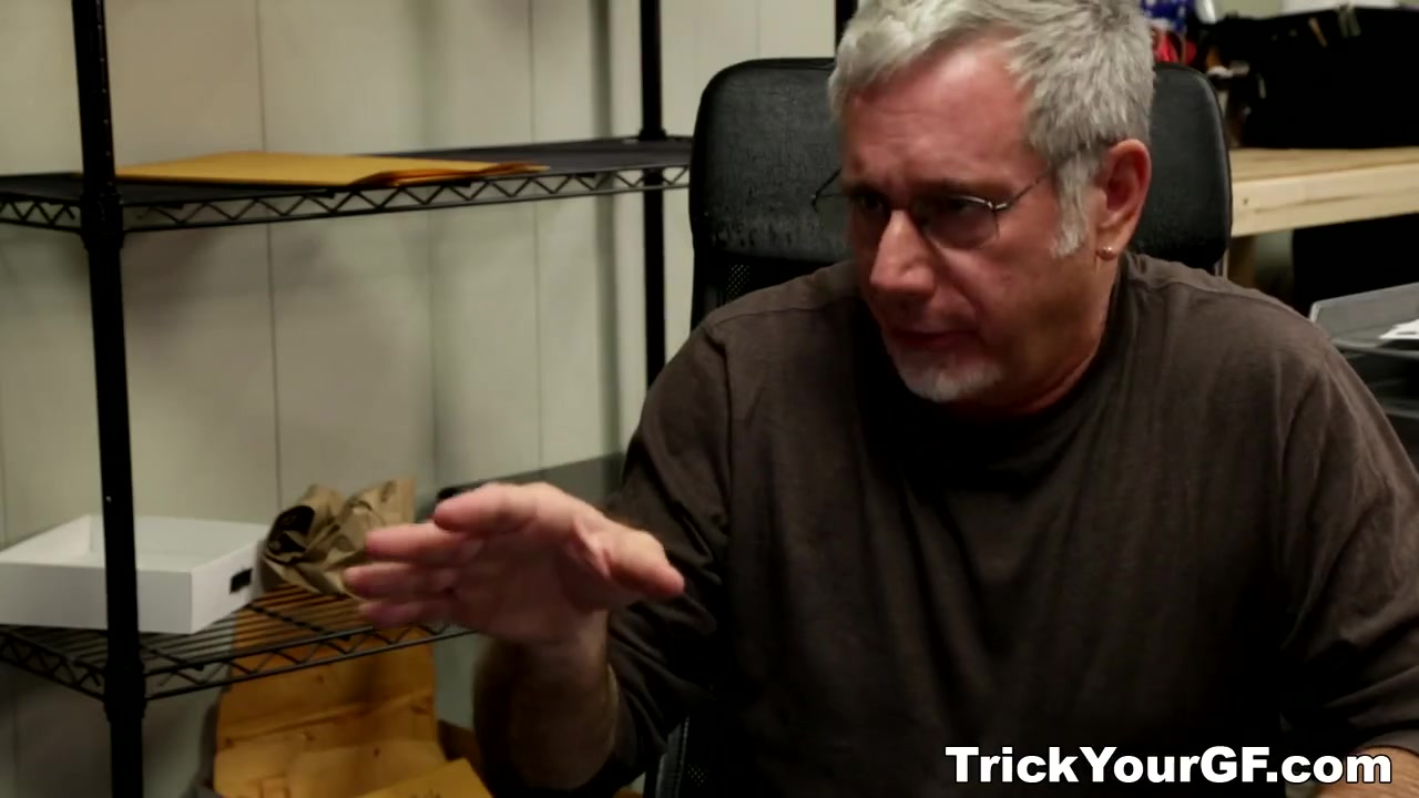 Molly Manson in Sneaky old man has a fuck plan