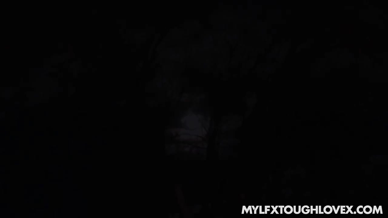 Home Alone Surprise - MYLF
