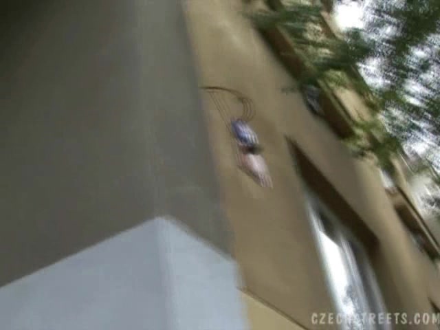 CZECH STREETS - HANKA