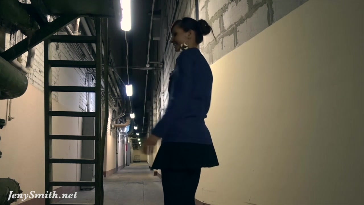 Naked corridor challenge