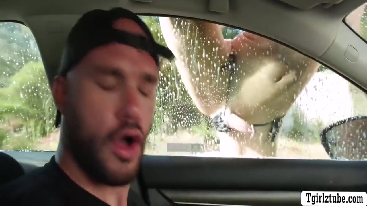 Slut Carwashers Give This Customer A Extra Anal - Spencer Bradley, Cliff Jensen And Emma Rose