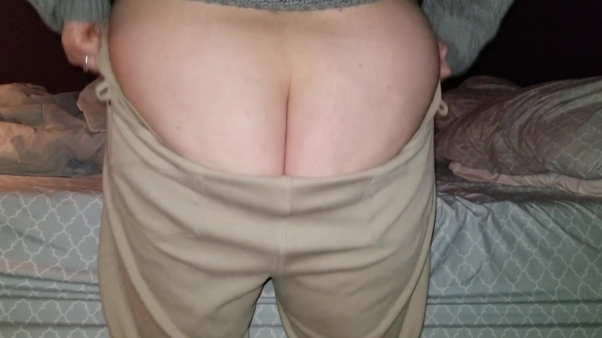 Sexy Bbw Shorts Compilation 6 Christmas Piss - Sexynebbw
