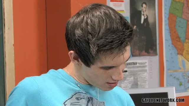 TA Fucks the Twink student 18+ - TeachTwinks