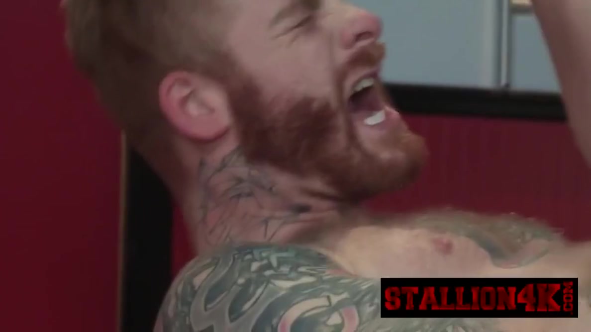 Interracial Muscle Stud With Red Hair Takes On Ebony Fake Twins Big Black Cock