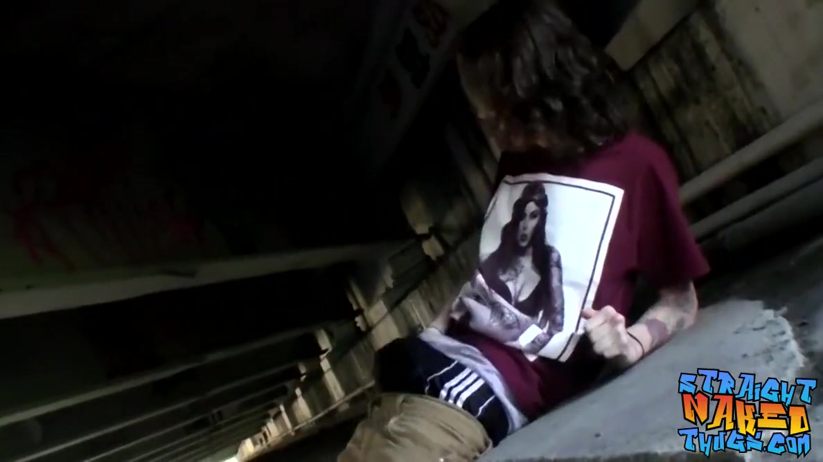 Straight Thug Masturbates Outdoor And With Sean Johansen