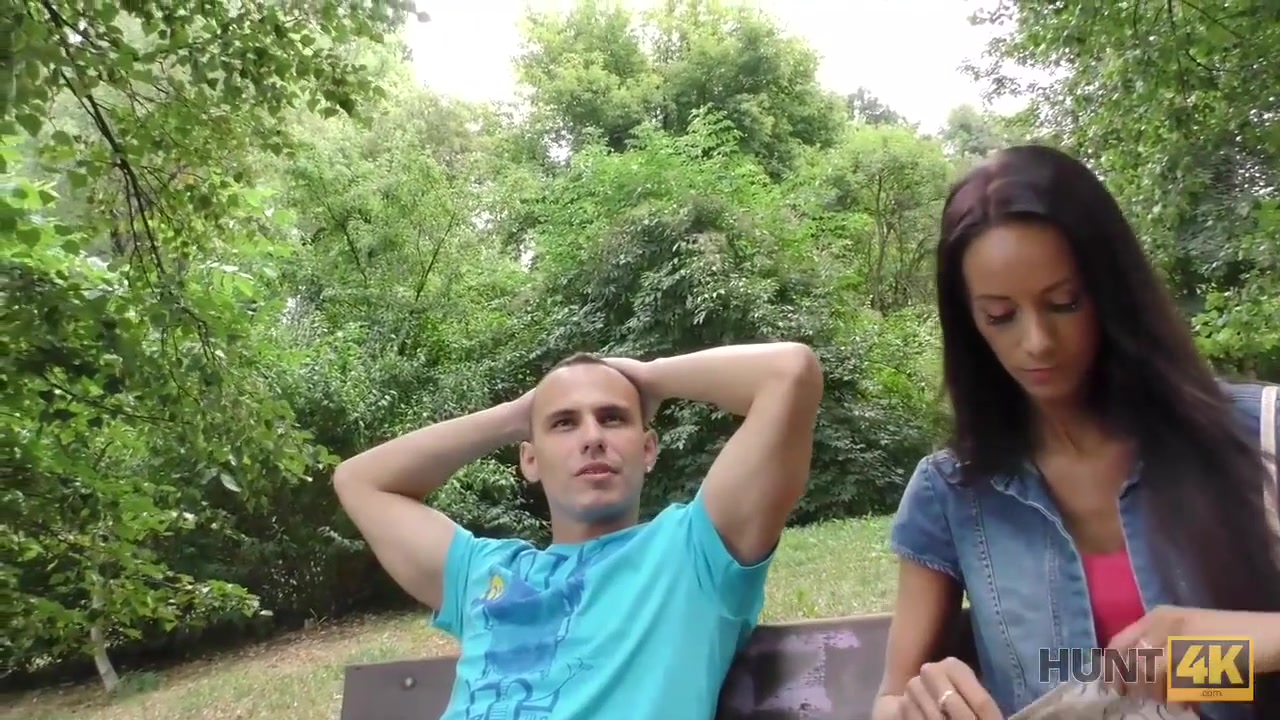 Cuckold Sex Outdoor