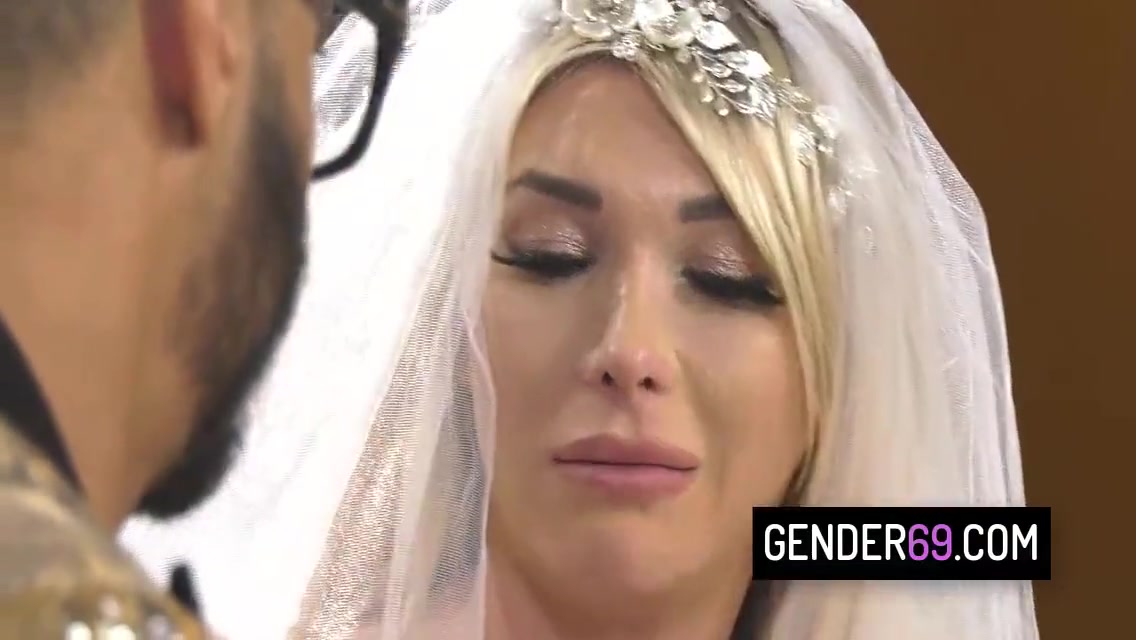 Dillon Diaz And Aubrey Kate In Trans Bride Deep Anal Fuck By Her Fiancee
