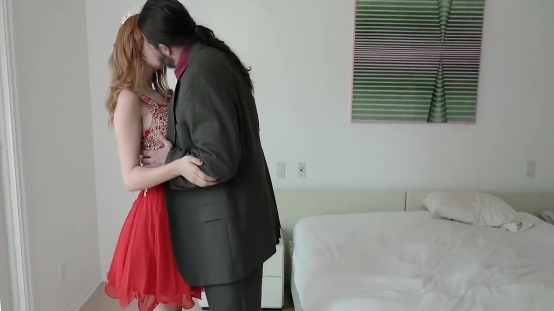Gorgeous teen 18+ Babe Lets Mommys Bf Fill Up Her Tight Pussy With Hot Cum On Her Prom With Keely Rose
