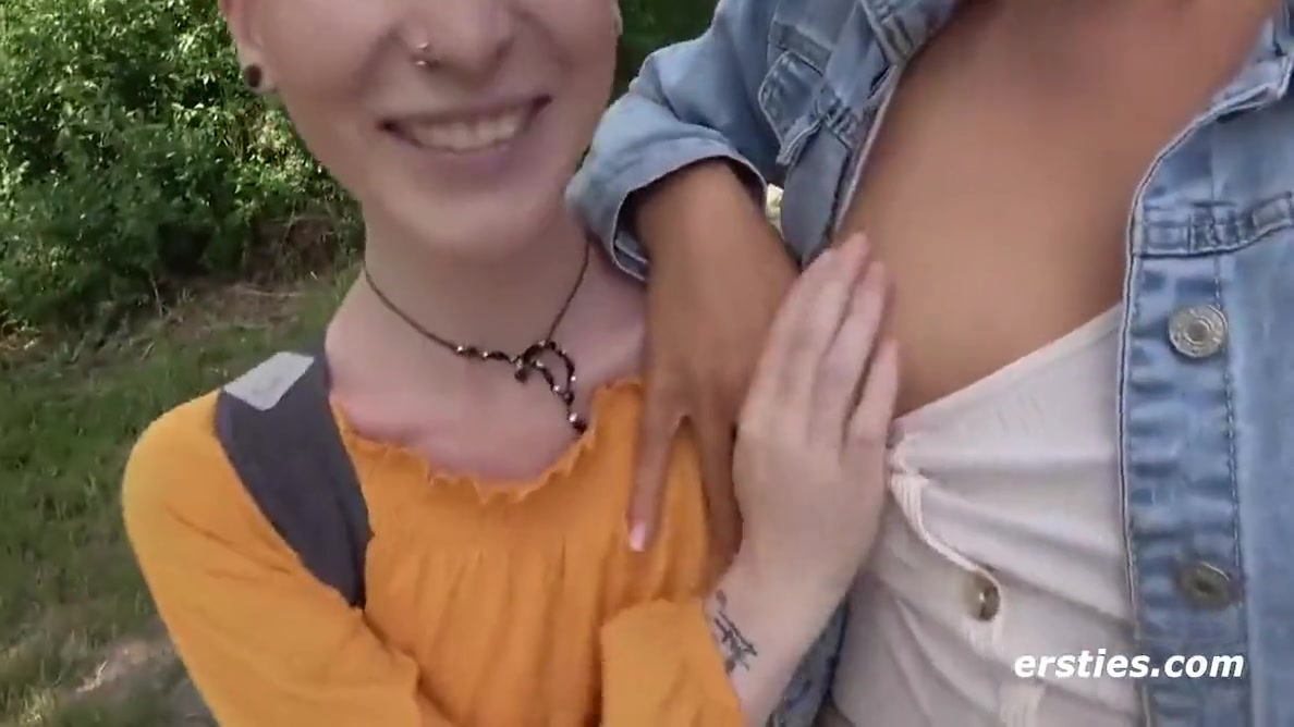 Exhibitionism Fun With Lina And Cataleya