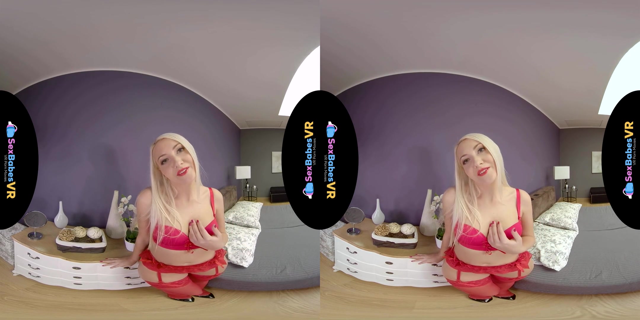 Helena Moeller in Red Love - SexBabesVR