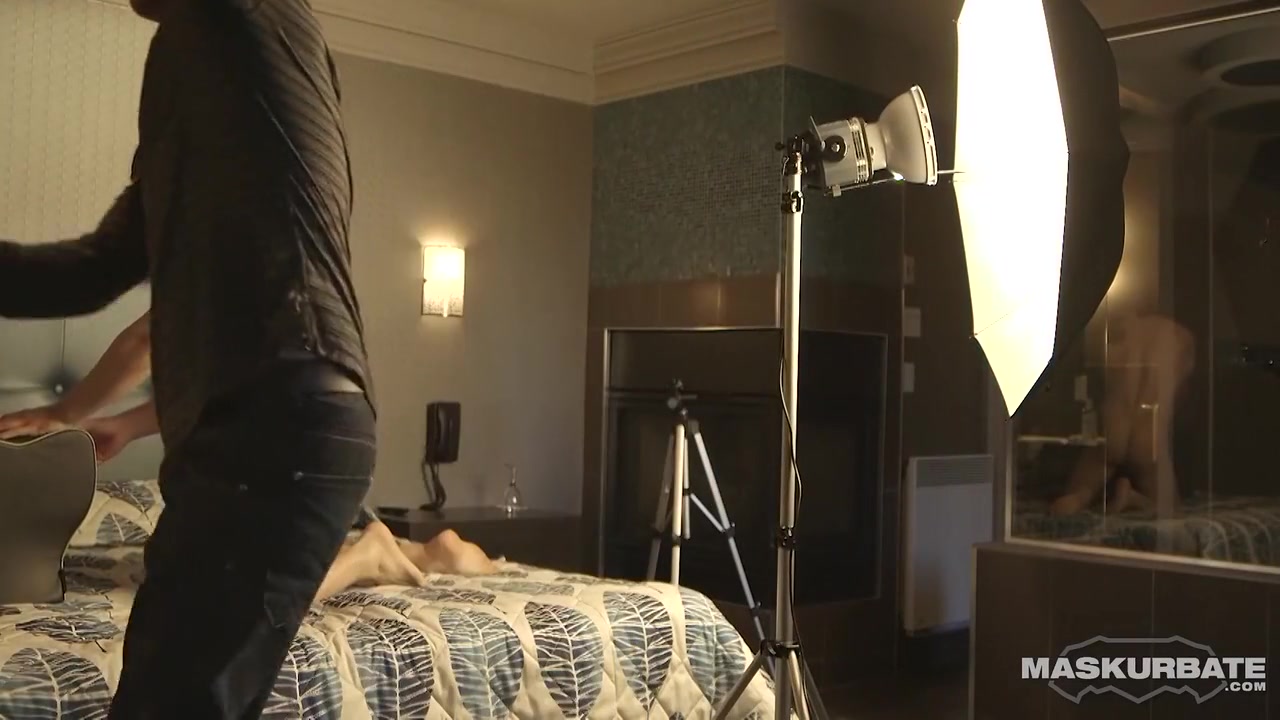 Uncut Cocked Hunk Ricky Fucks A Toy