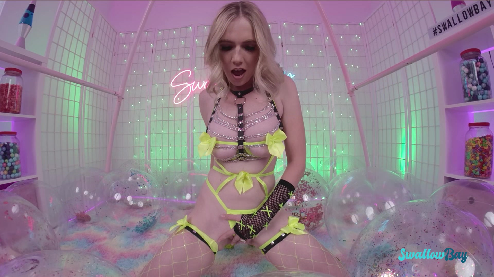 Tight vr anal sex with Rebel Rhyder