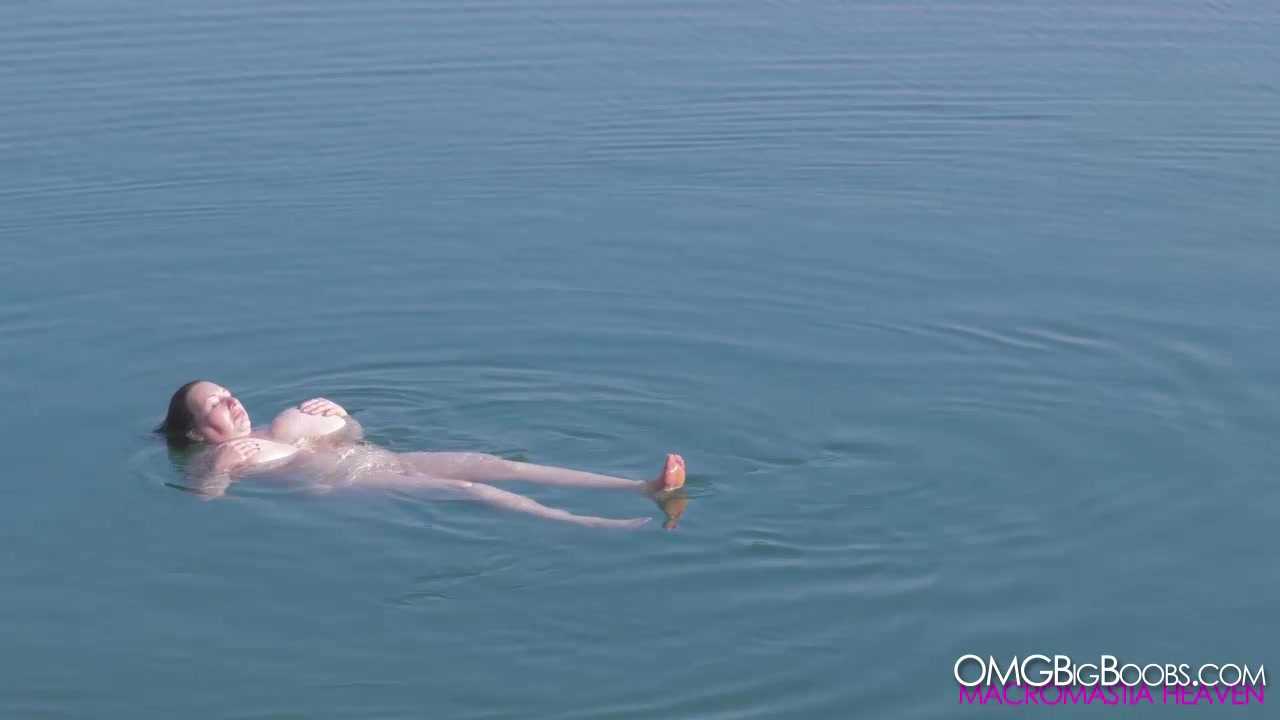 Lily loves naked swimming
