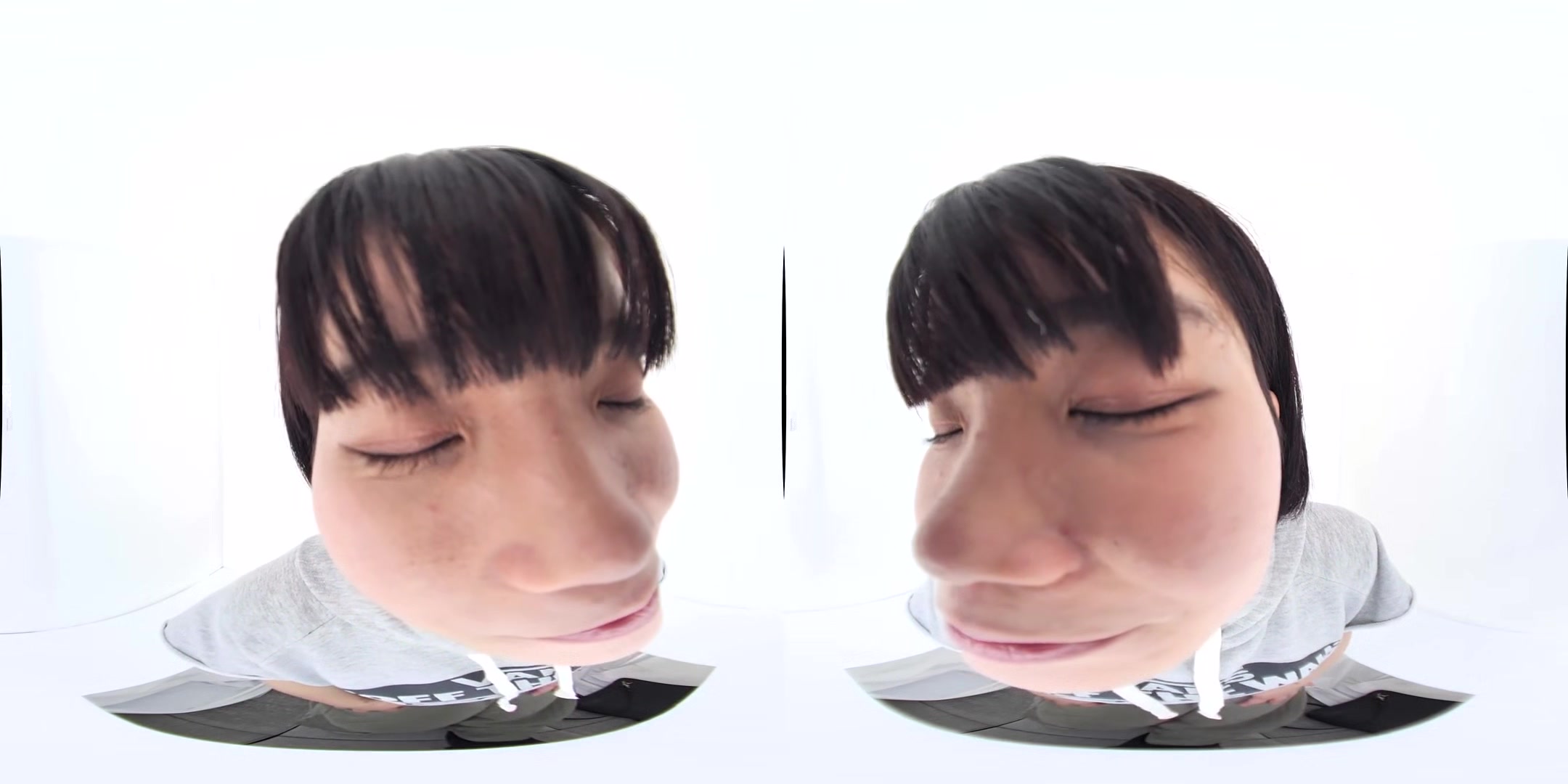 Amateur Kissing VR: Will You Show the Camera How you Kiss? - Asian Teen Kissing POV