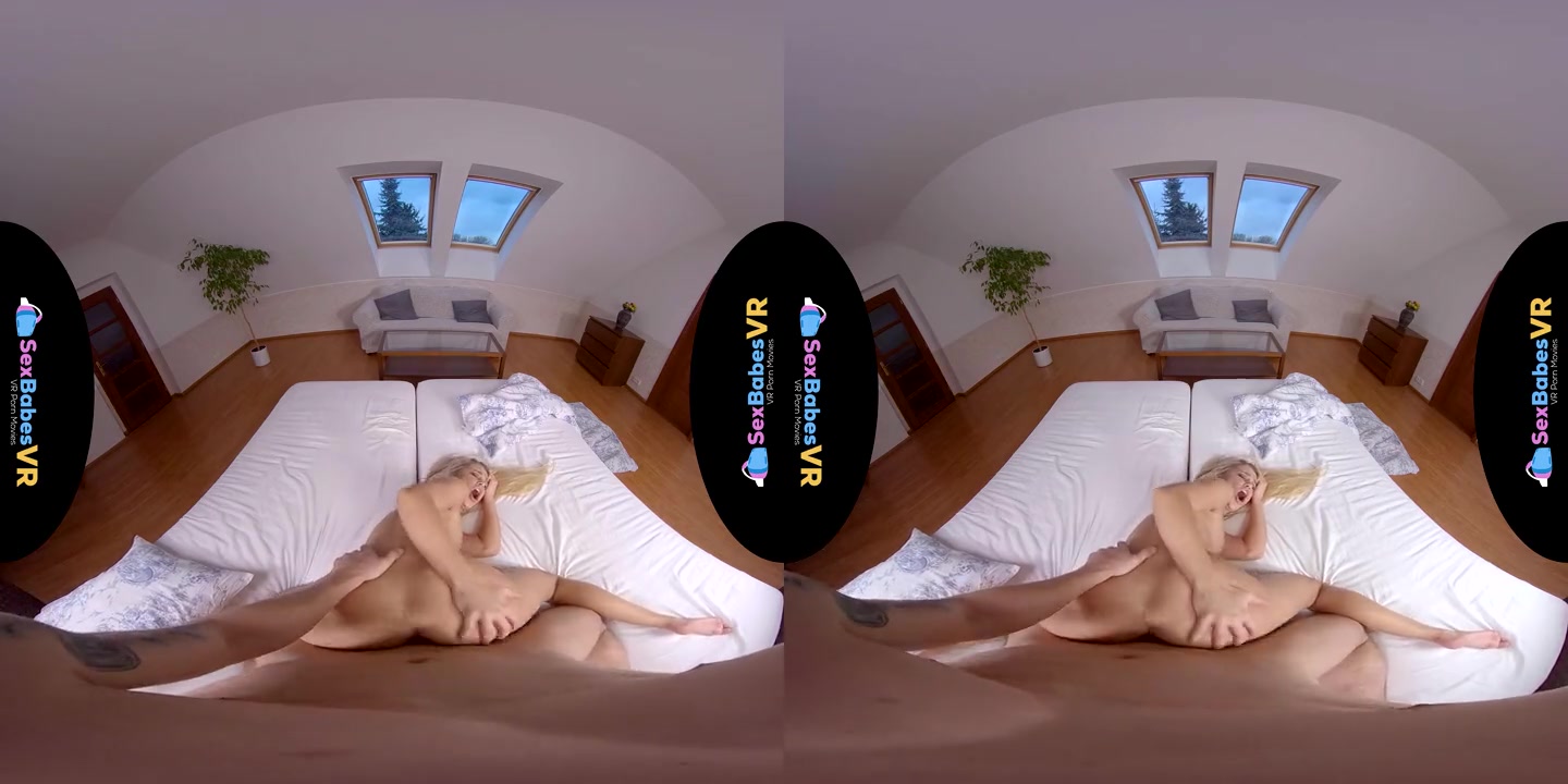 VR porn - Roommate Rendevous - SexBabesVR