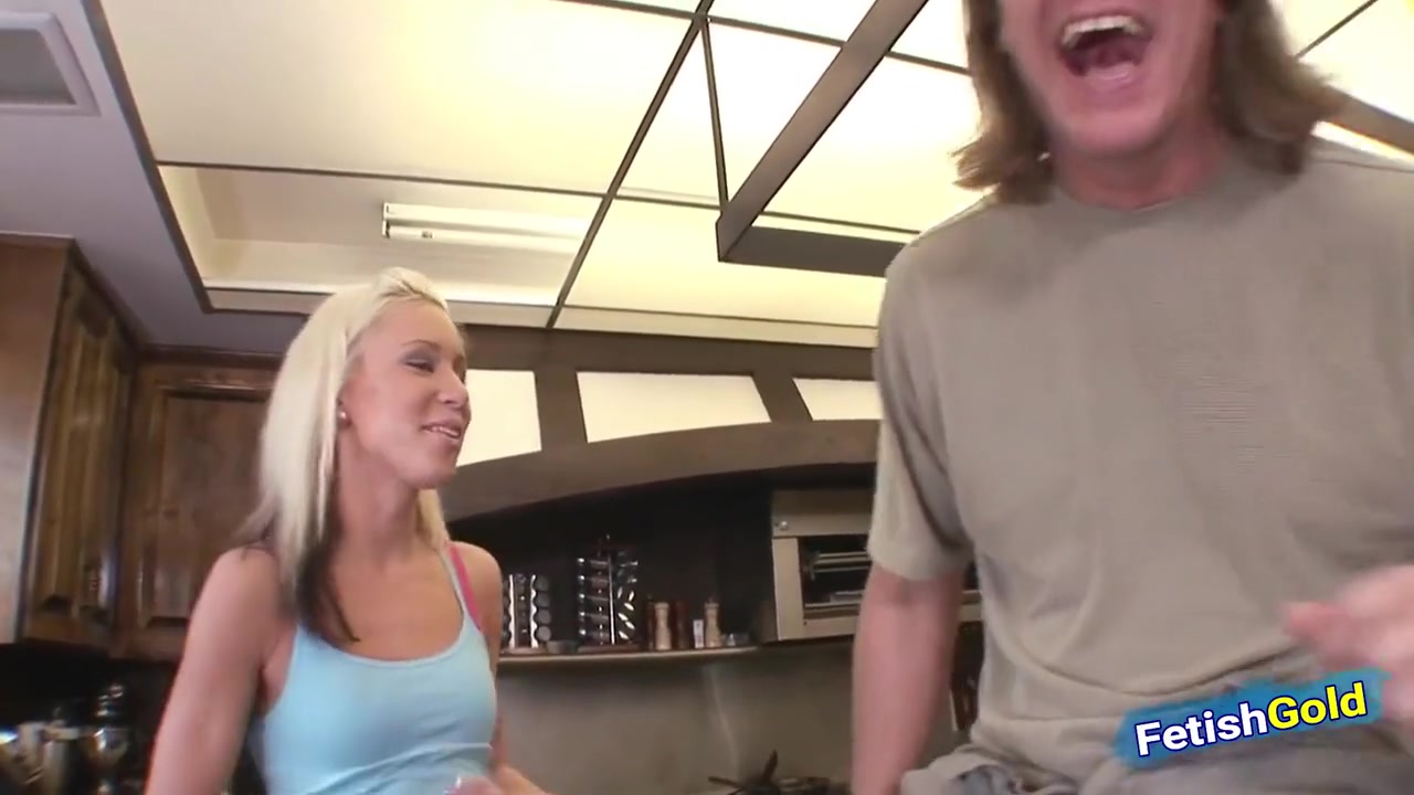 Blonde Girl Fucked By The Older Guy