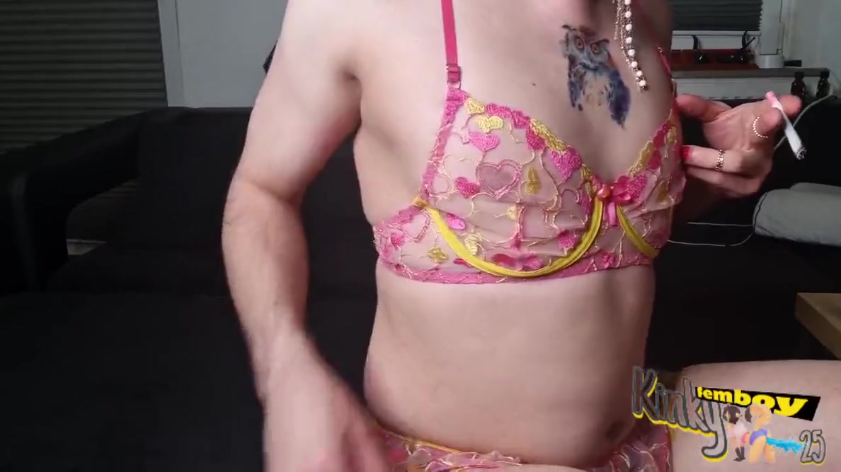 Femboy Dirty Smelly Armpits