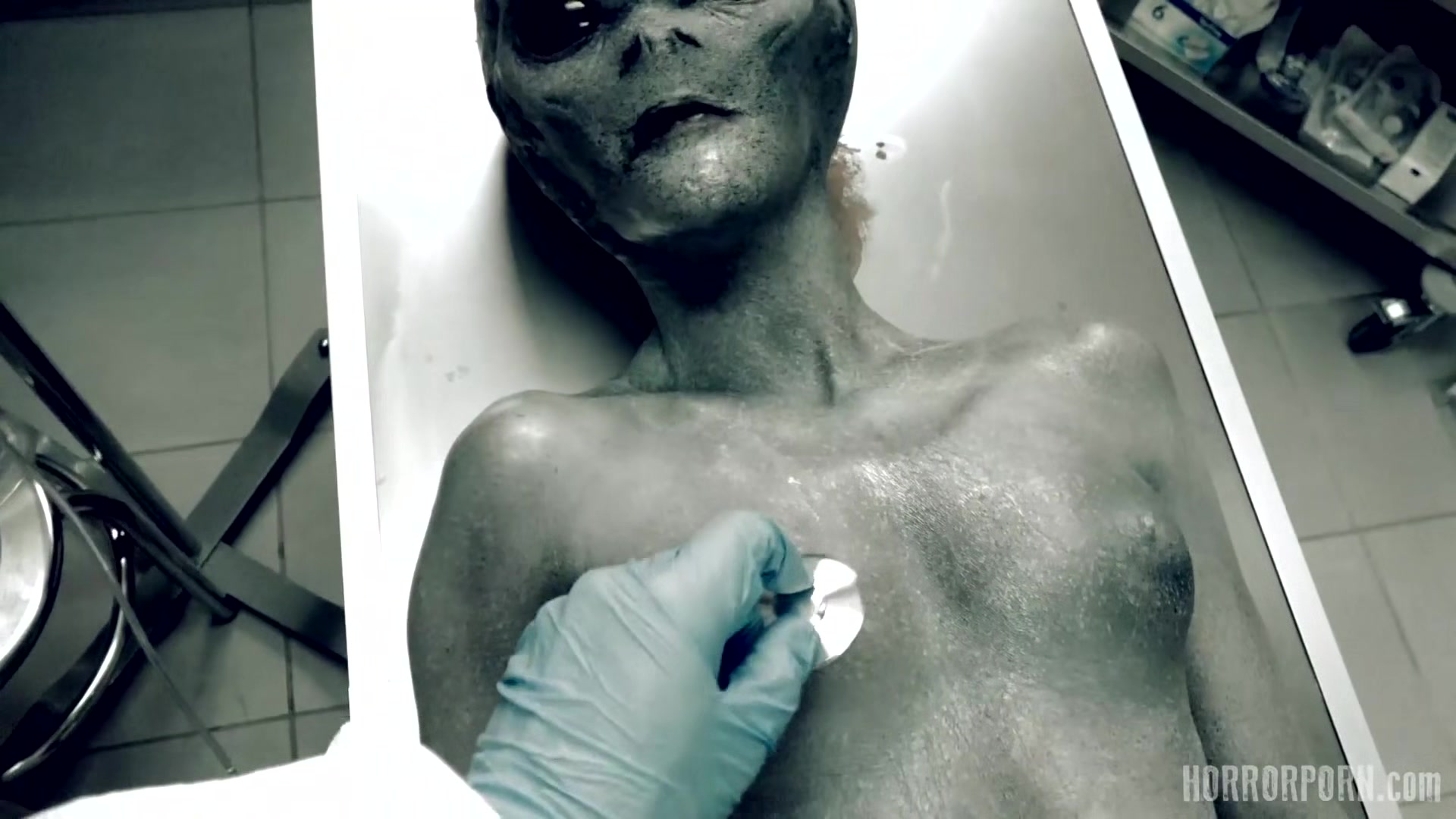 HORRORPORN - Roswell UFO