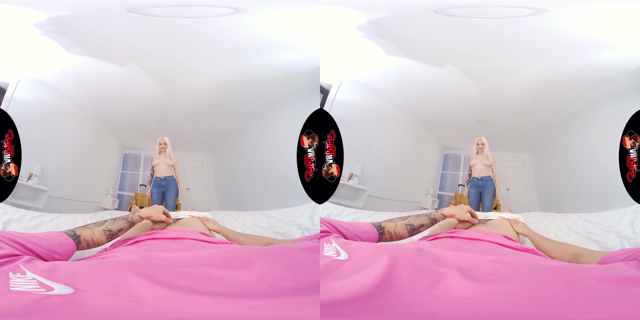 Tourist in Trouble - VRLatina