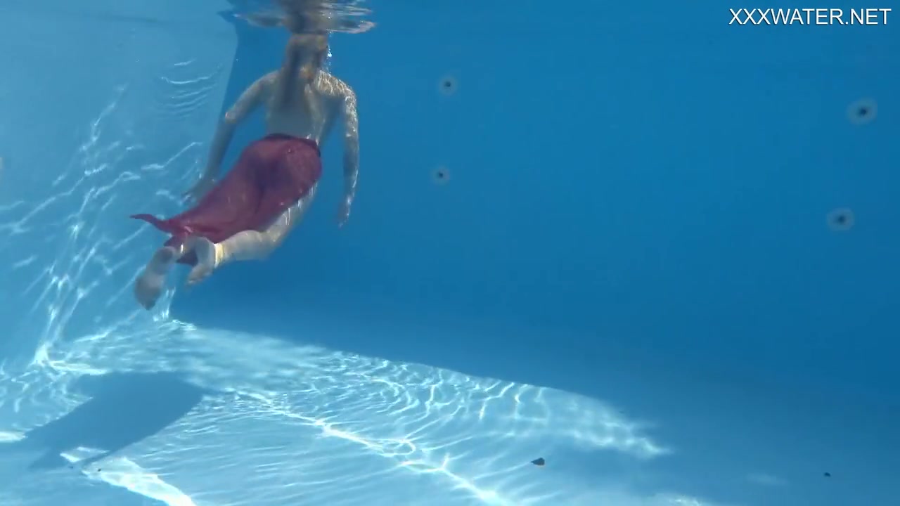 Mimi Cica - Swimming Pool Hot Erotics With Dressed Up