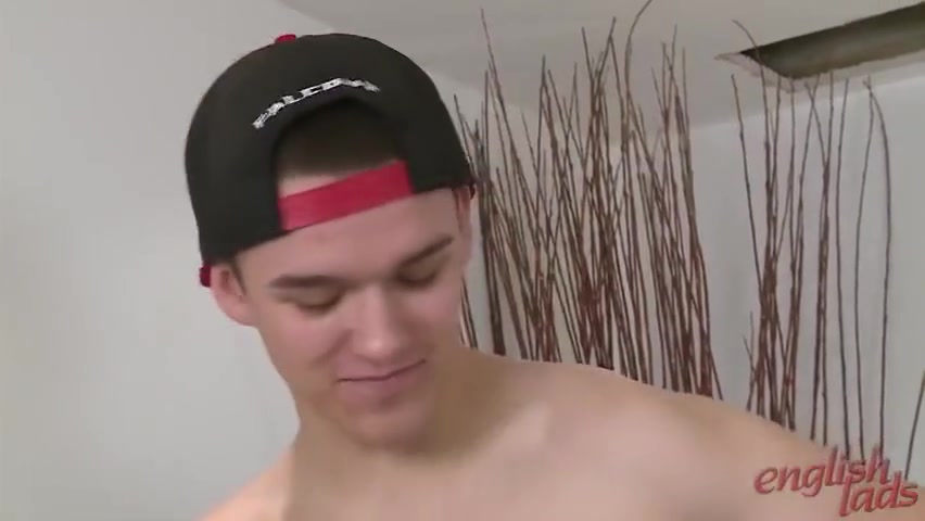 J Fucks S *nicer