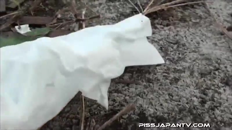 Getting Soaked - PissJapanTV