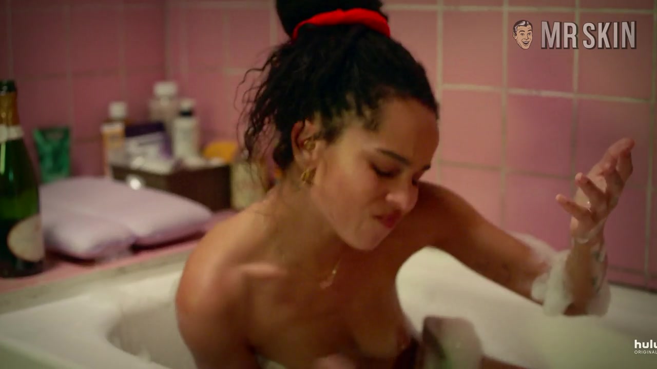 ZoГ« Kravitz High Fidelity Beams, We Real Sex, And More - Mr.Skin