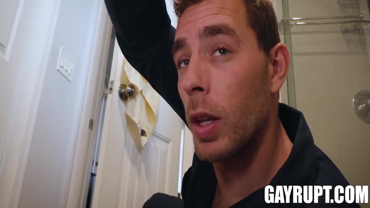 From Plumbing To Pleasure Makes A Bold Proposition To His Handyman 7 Min With Gay Porn, Carter Woods And Aaron Elias