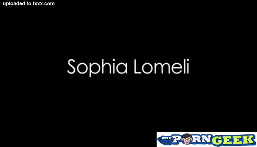 Mature Latina Sophia Lomeli
