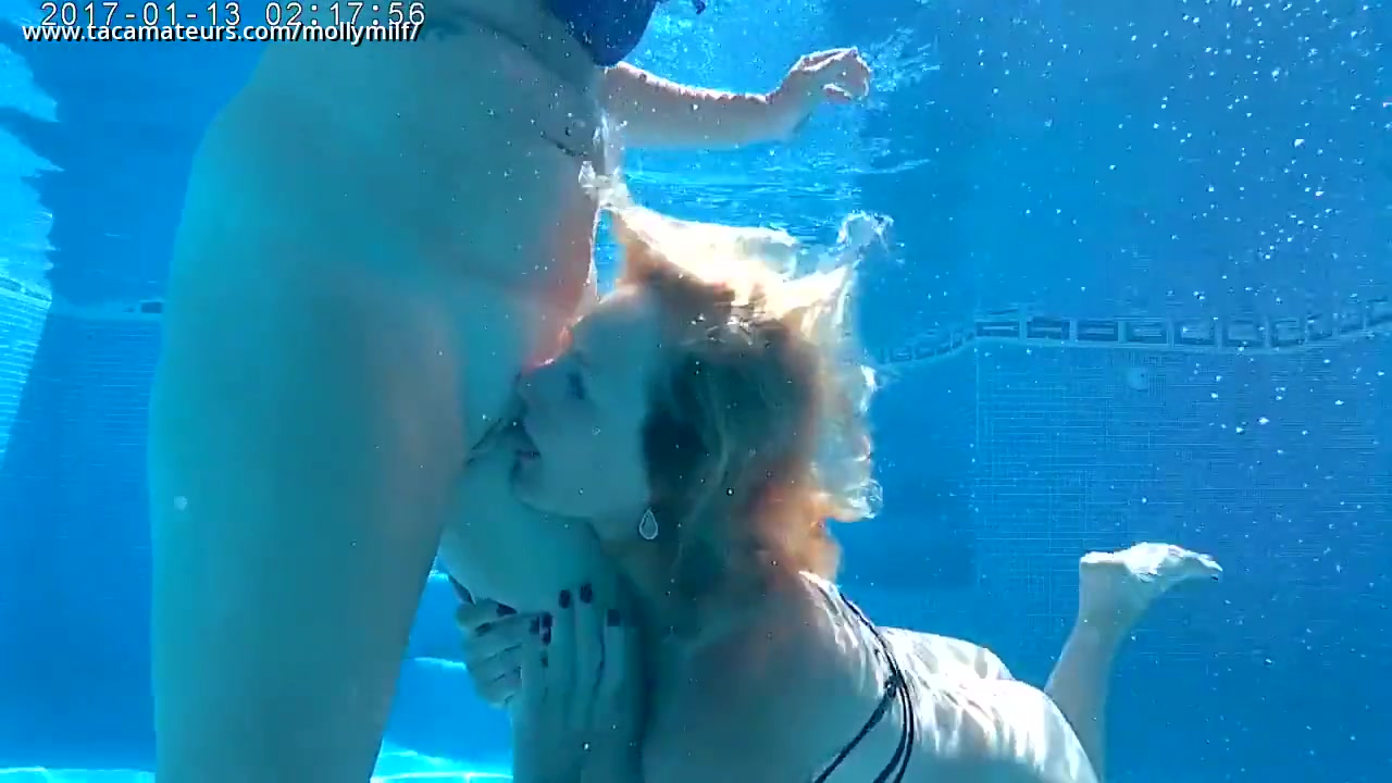 Molly & Melody Underwater Pt2 - MollyMILF