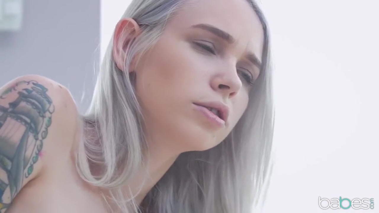 Merri Heys In Wonderful Girlfriends Arteya And Are Having Lesbian Sex