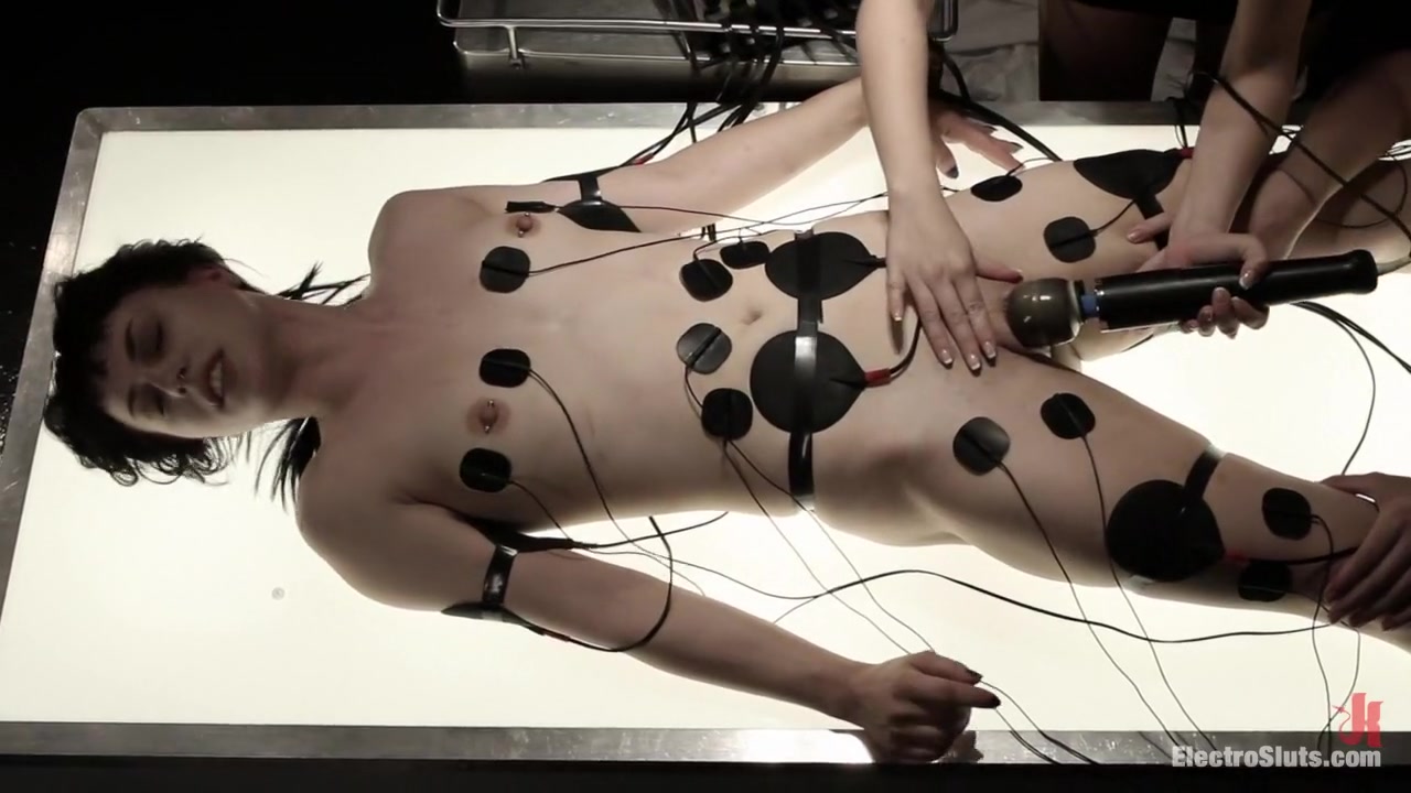 Electrosluts Presents: The Doctor's Monster!