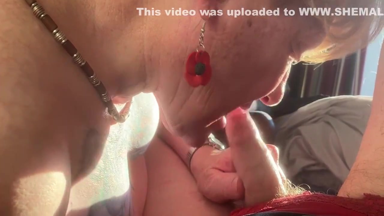 Afternoon Blow Jobs (x2) With Leanne 3 Min