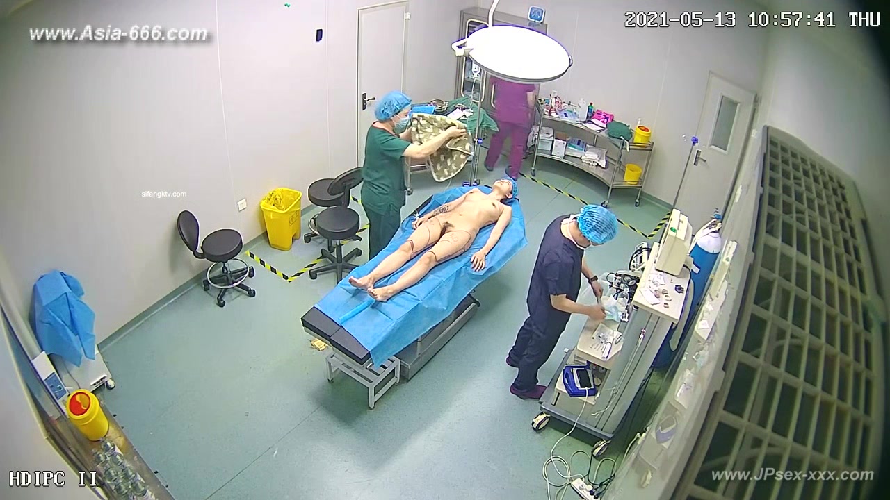 Peeping Hospital patient.6