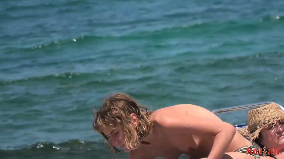 Doggy style - BeachJerk