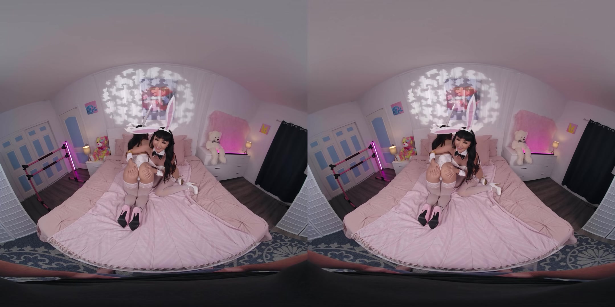 Sexy Asian Bunnies - RealJamVR