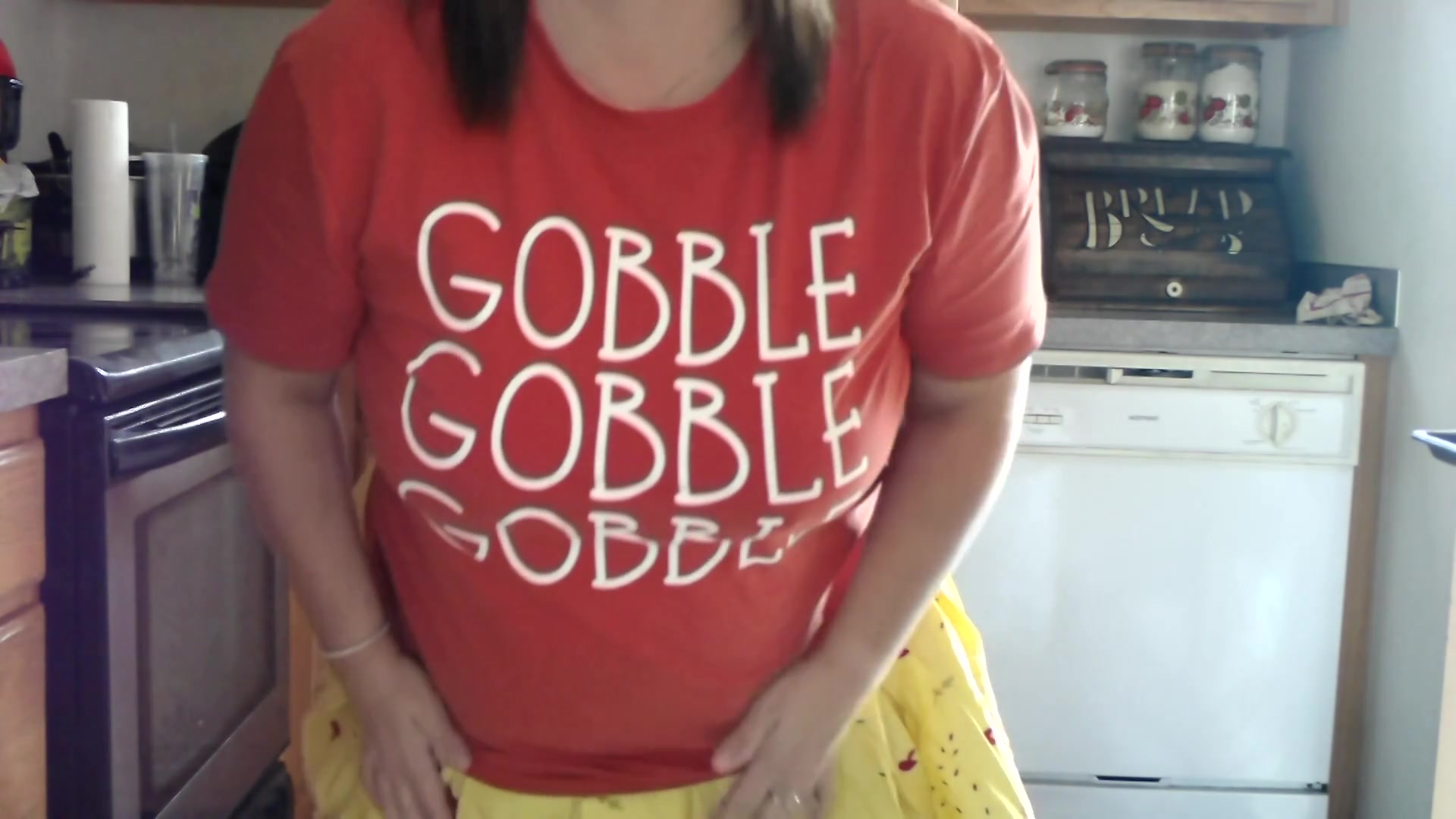 Sexy Bbw Thanksgiving Step mom Bakes Cookies - Sexynebbw