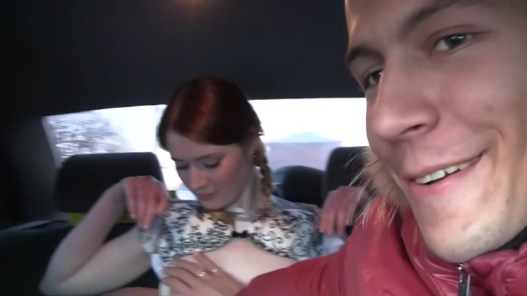 teen 18+ amateur girls sex in the car