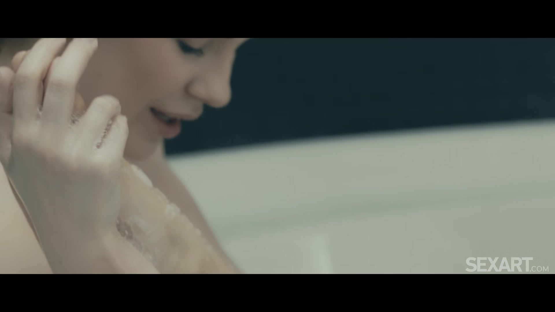 Chill And Love - Bella Angel & Kaira Love