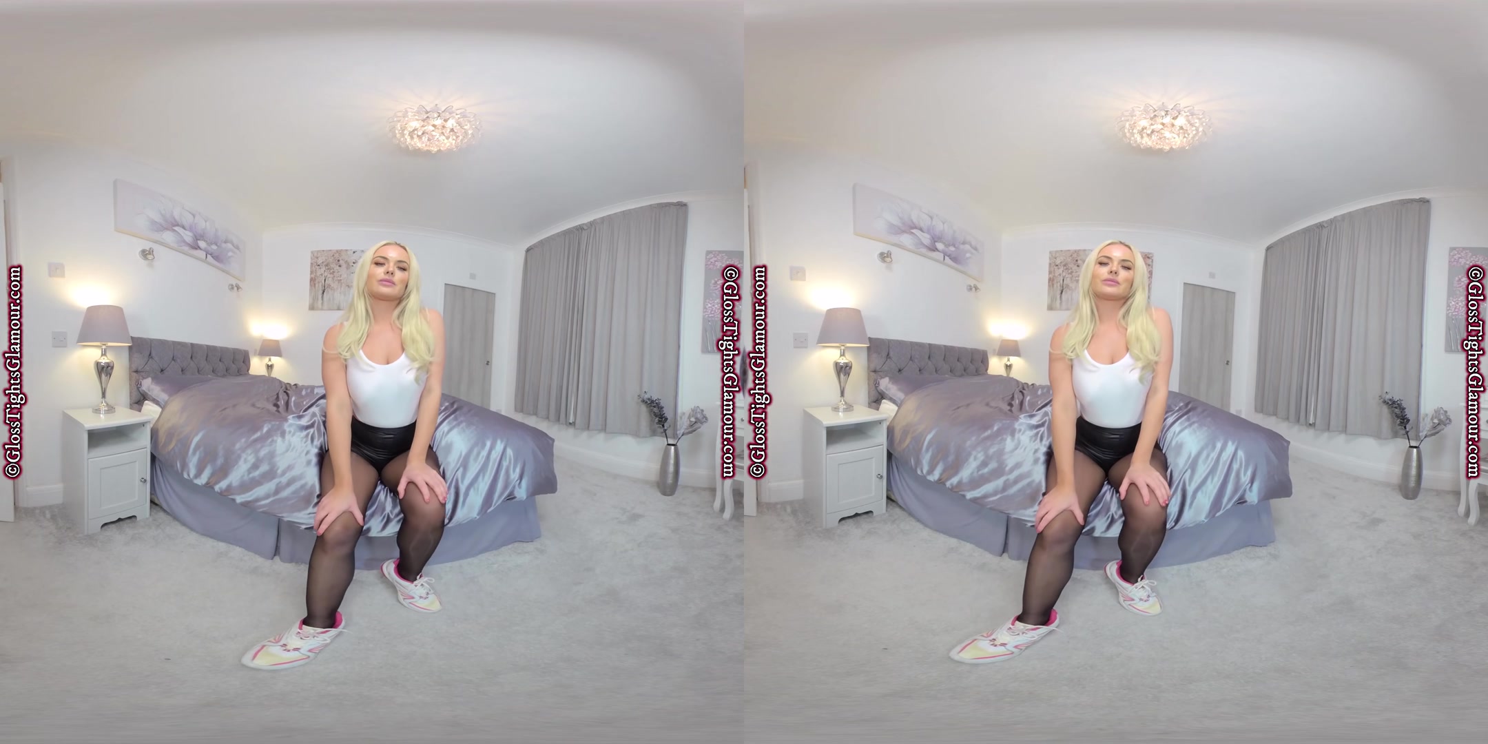Tight Delight - GlossTightsGlamourVR