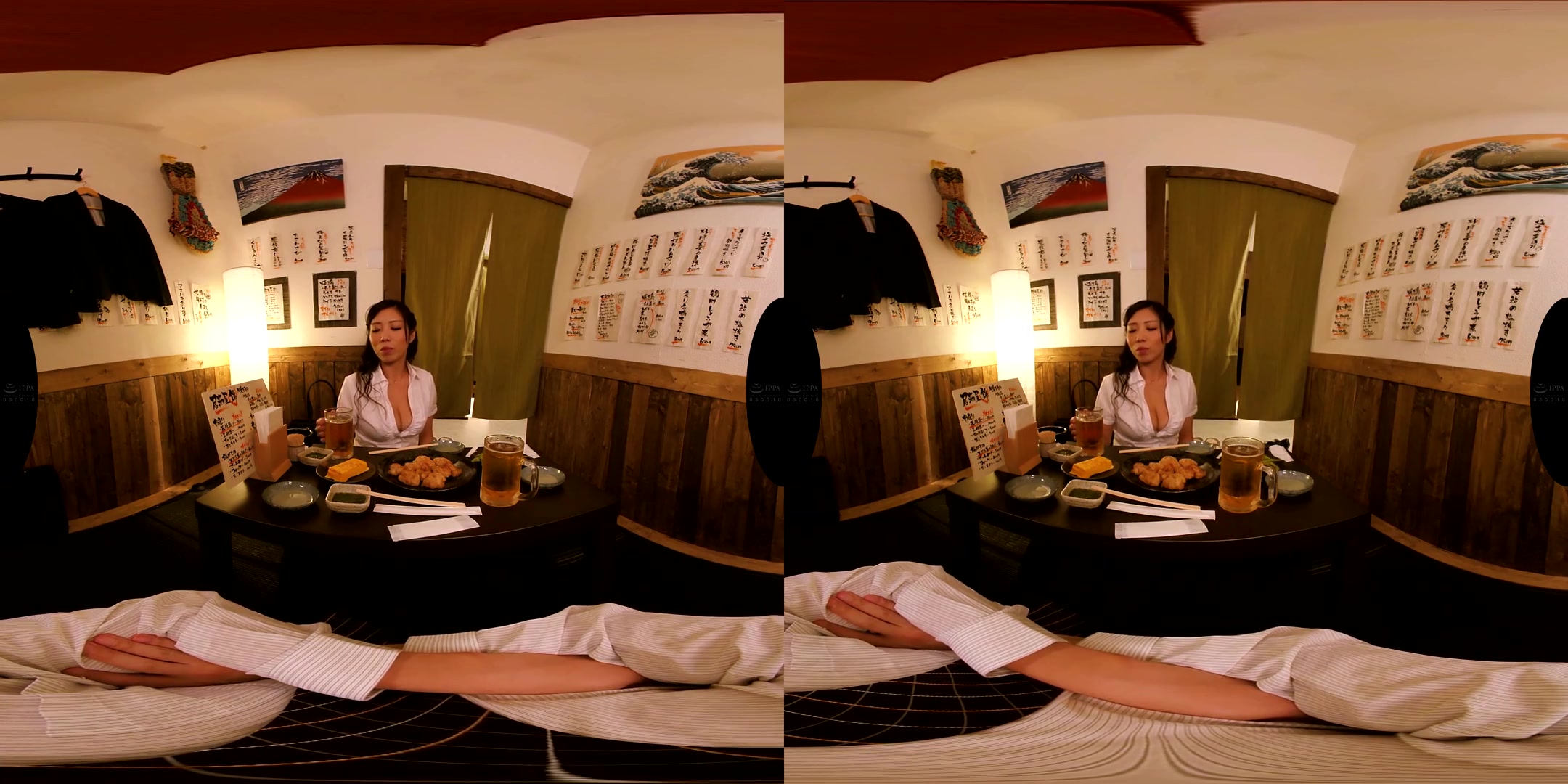 Minori Kuwata in Minori Kuwata Private Room Restaurant Tryst with my Busty Coworker - 100\uff05VR
