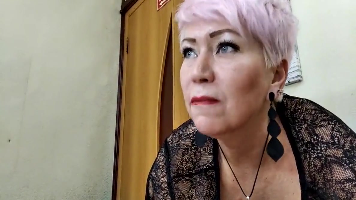 An Adult Girl And A Dick- )) (aimeeparadise (aka Aimee - Mother In Law